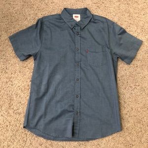 Levis Button Up Shirt